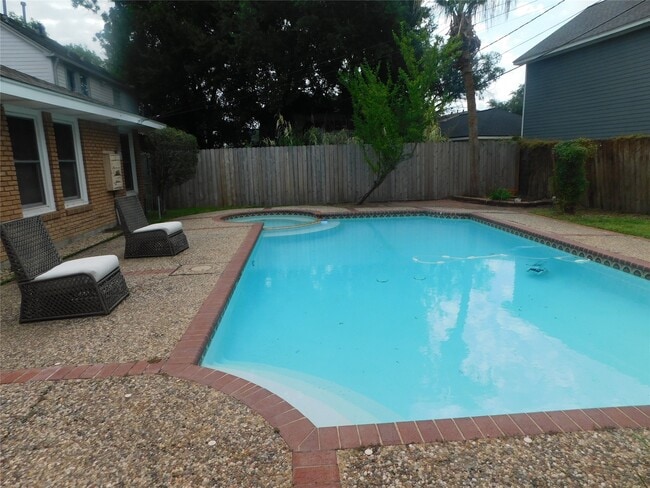 Foto del edificio - 2317 Dorrington St
