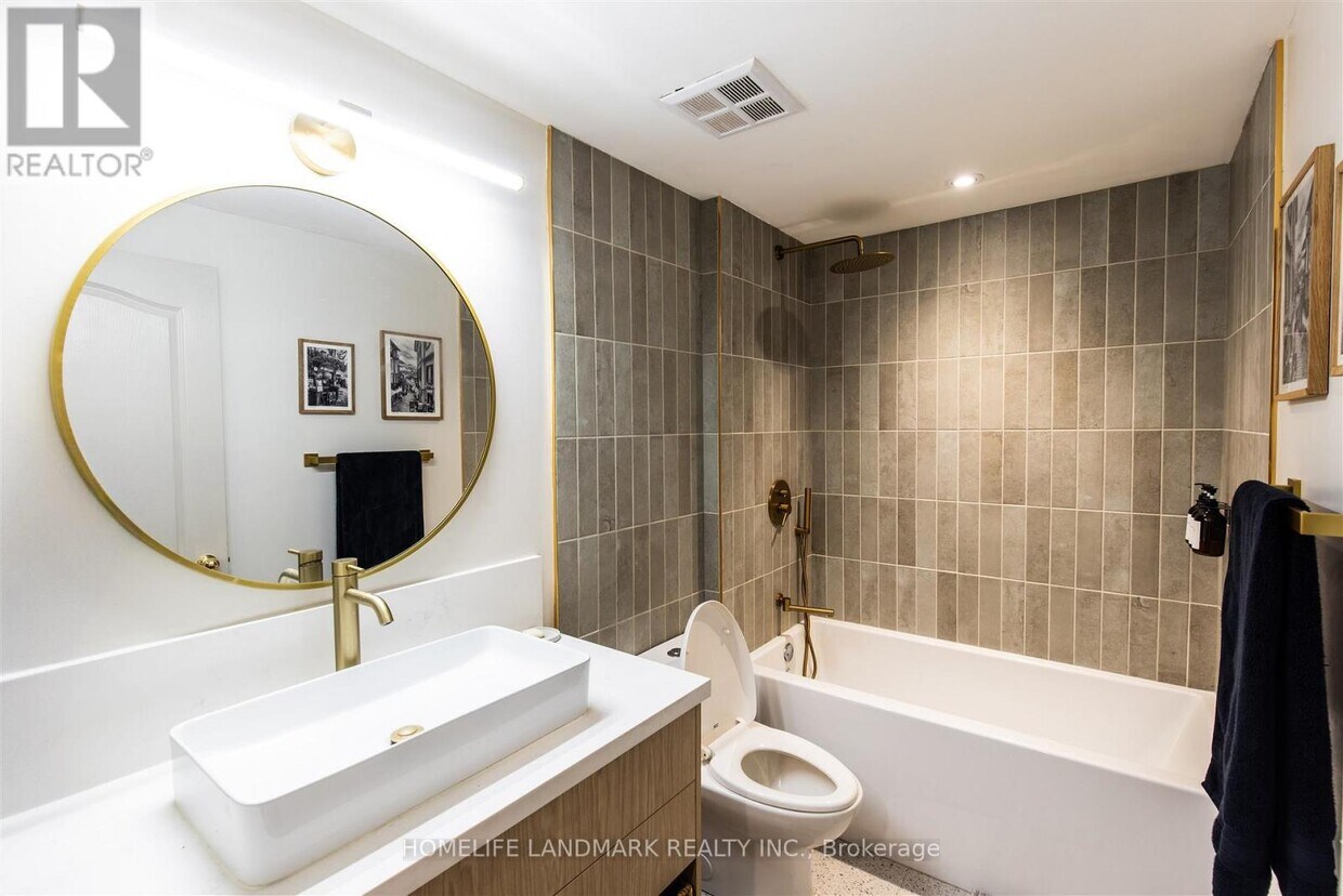 Photo principale - 9-209 Greenbriar Rd