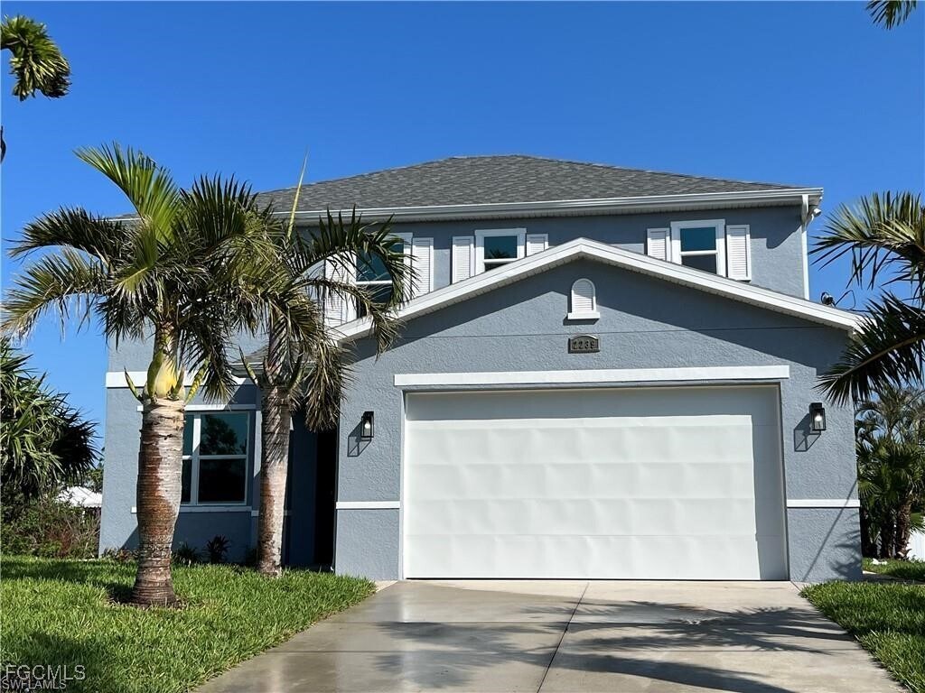 Foto principal - 2239 SW 2nd Ln