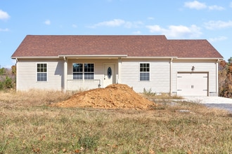 Building Photo - 829 Southside Rd
