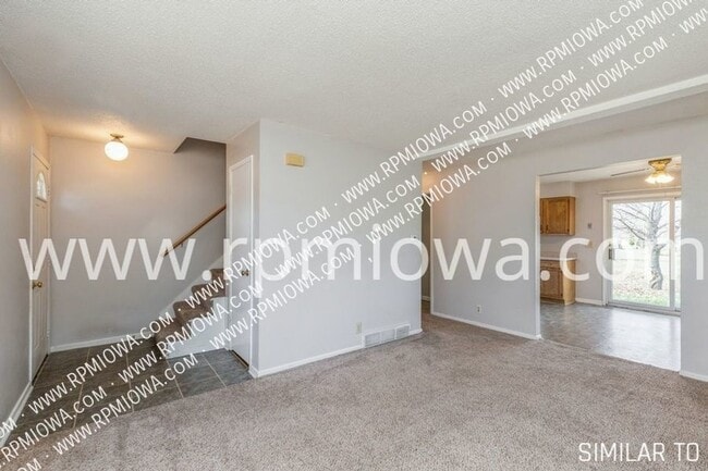 Building Photo - 5734 NW 54th Ct