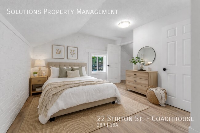 Photo du bâtiment - **Private 2 Bedroom Coachhouse**