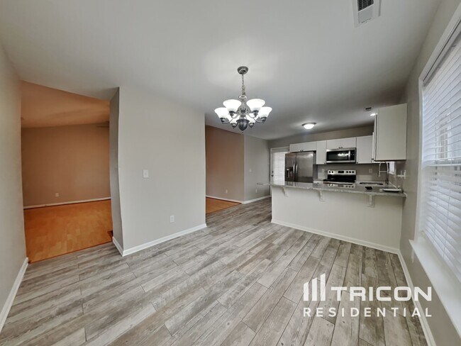 Building Photo - 105 Haven Grove Trail