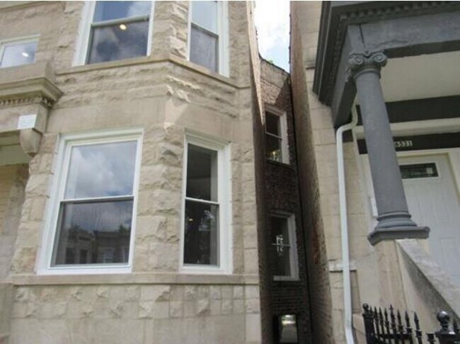 Foto del edificio - 6529 S Peoria St