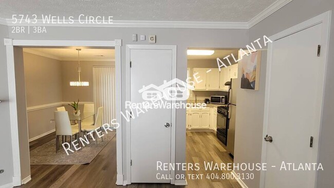 Building Photo - 5743 Wells Cir