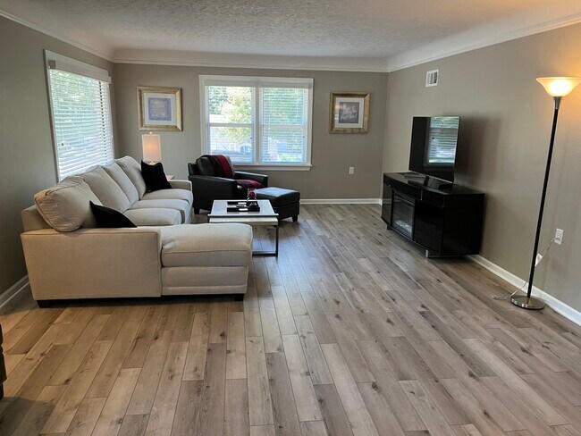 Foto del edificio - 13254 Potwin St