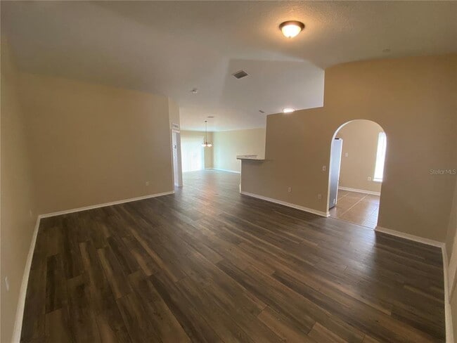 Building Photo - 2129 Aitkin Loop