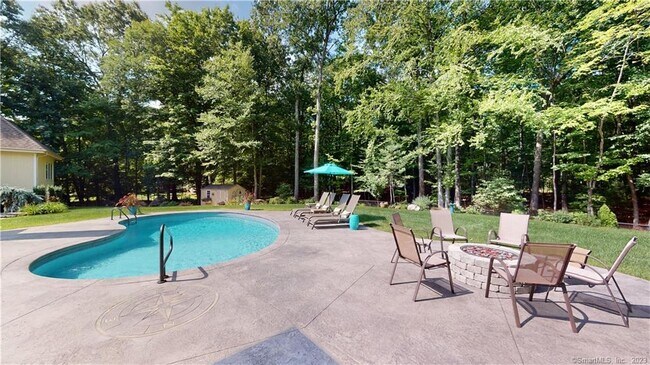 Building Photo - 203 Northington Dr