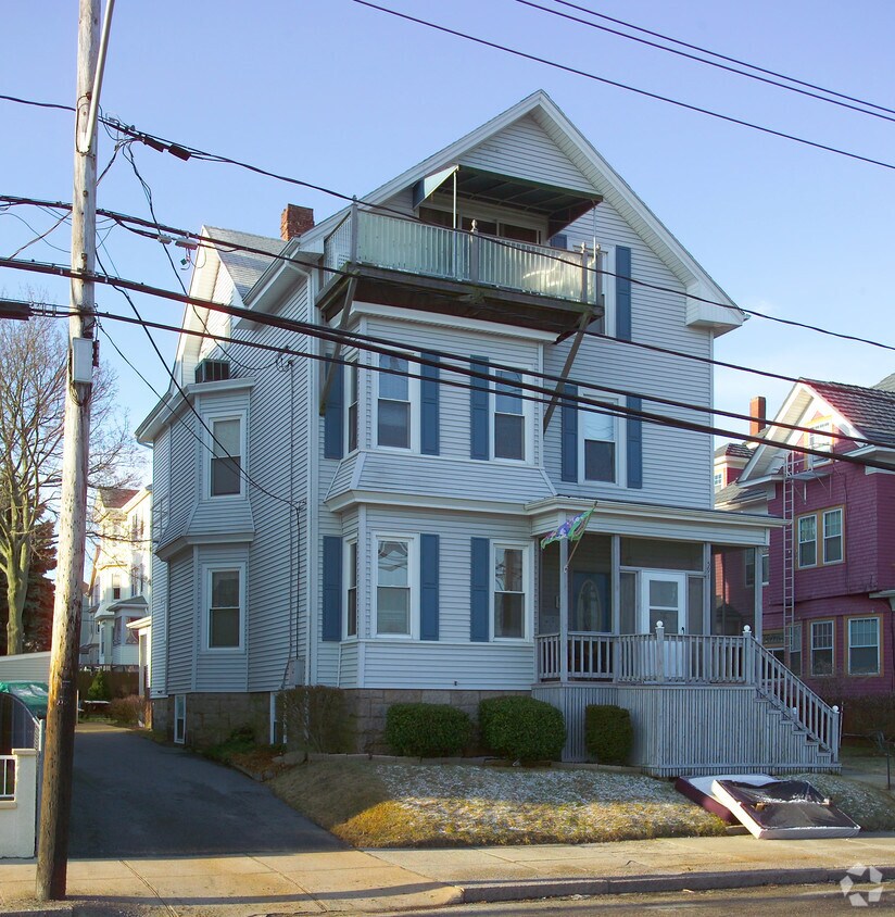 591 Middle St, Fall River, MA 02724 Apartments in Fall River, MA