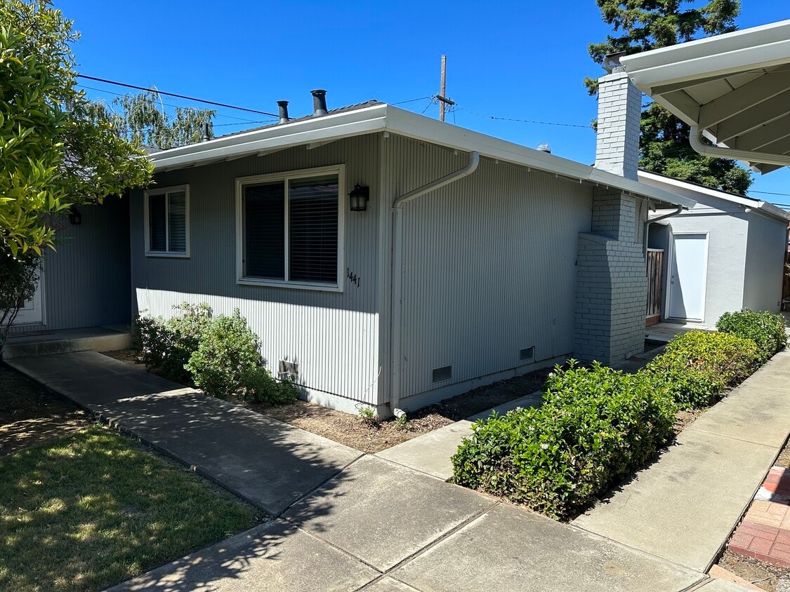 1441 Essex Way Unit 1441, San Jose, CA 95117 Condo for Rent in San