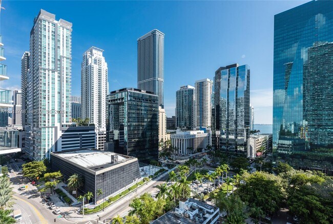 Foto del edificio - 1300 S Miami Ave