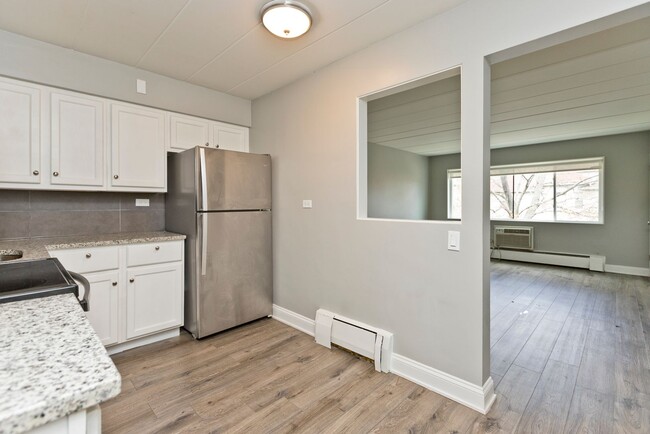 Foto del edificio - Newly Renovated 1 Bedroom