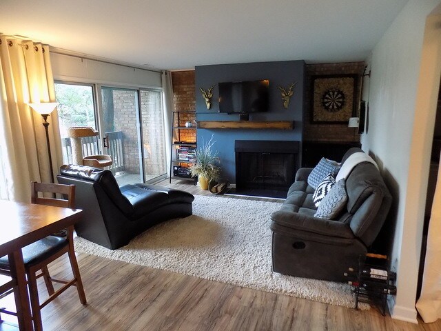 Building Photo - 5807 Oakwood Dr