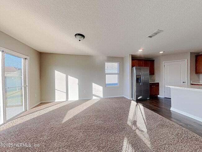 Building Photo - 2171 Pebble Point Dr