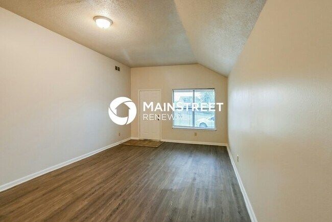 Foto del edificio - 4 Bedroom Pet-Friendly Home in MILLINGTON, TN with Main Street Renewal