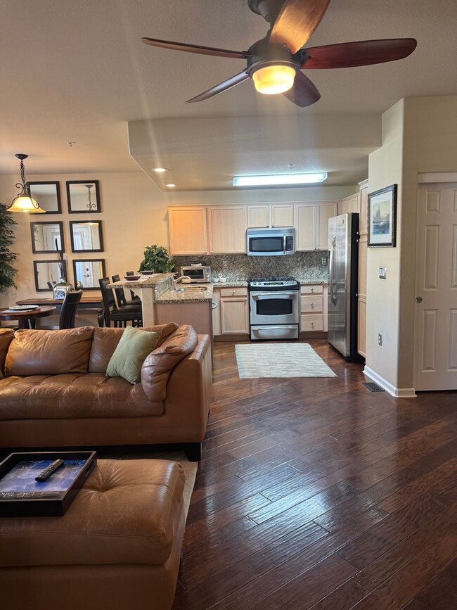 Building Photo - WOW-Factor Alert: Fully Furnished & Remode...
