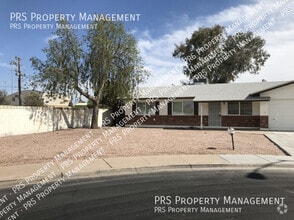 Building Photo - 1559 E Flower Cir