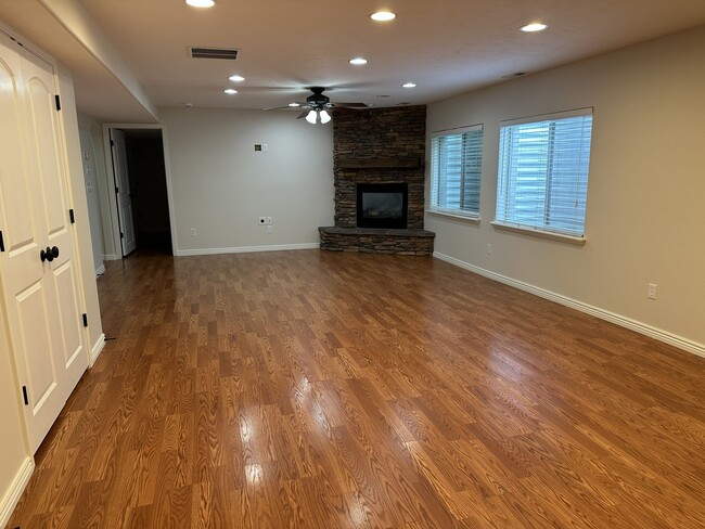 Building Photo - 13627 Crimson Patch Way