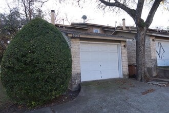 Building Photo - 3000 S 1st St