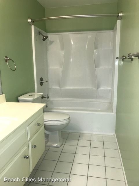 Building Photo - 280 Molino Ave