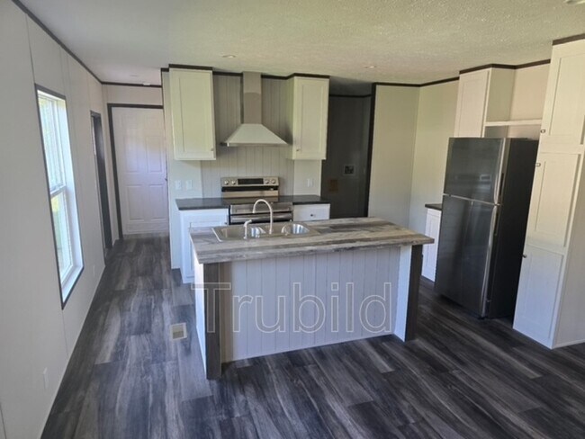 Foto del edificio - 124 Lancelot Cir