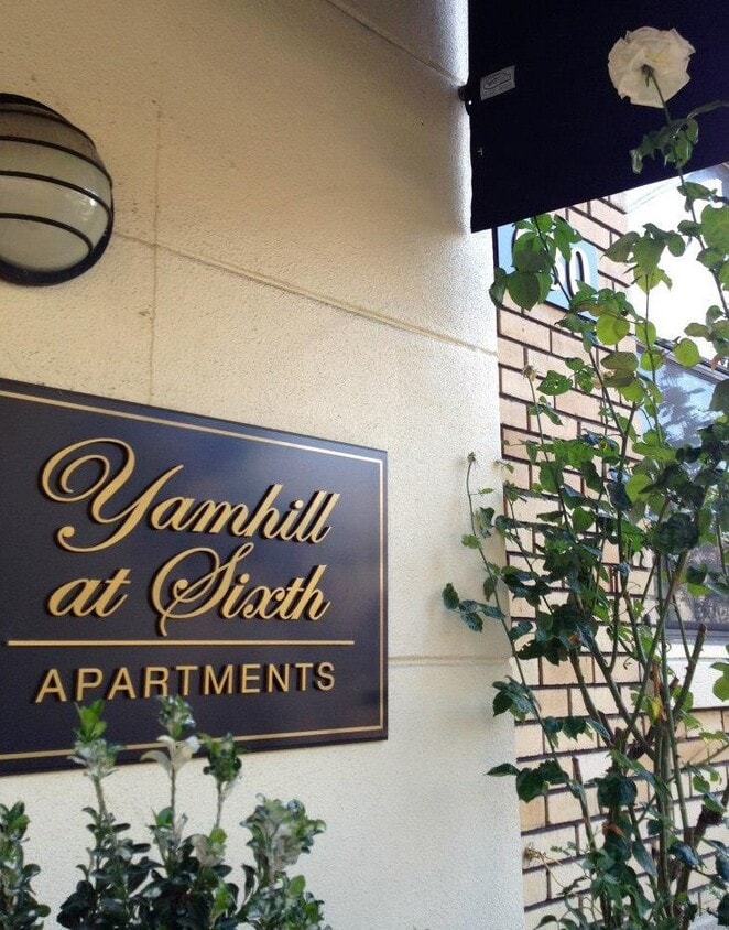 Exterior - Yamhill at Sixth