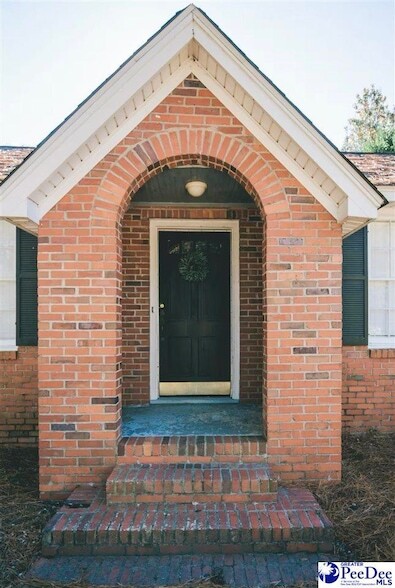 Building Photo - 1406 W King Ave