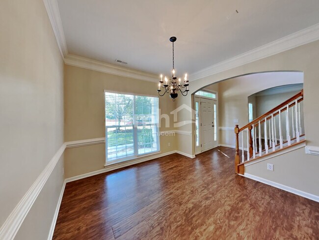 Building Photo - 136 Heywatchis Dr