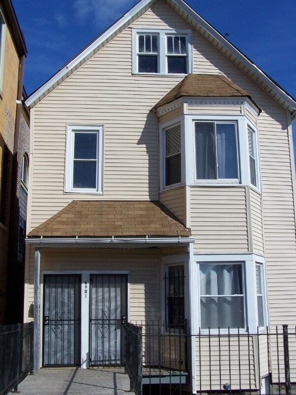 Foto principal - 8931 S Houston Ave