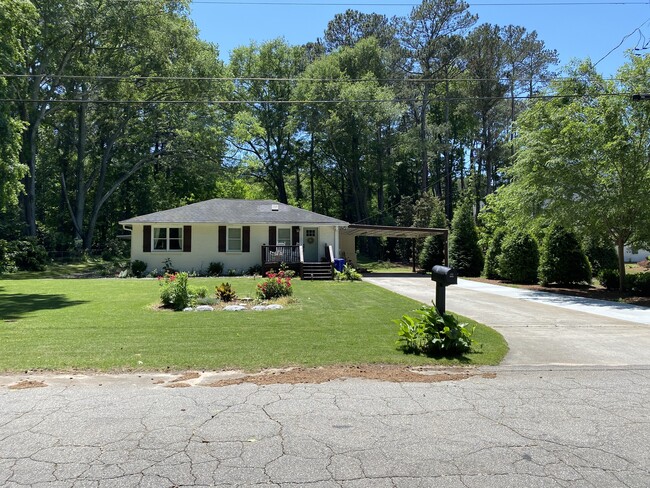 Building Photo - 2743 Orion Dr