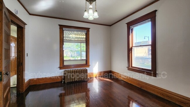 Building Photo - 1312 3rd Ave N
