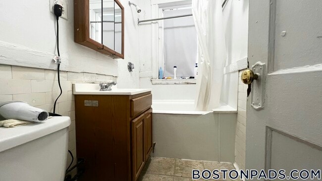 Foto del edificio - 1175 Boylston St
