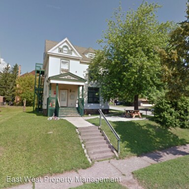 Foto principal - 1431 E 1st St