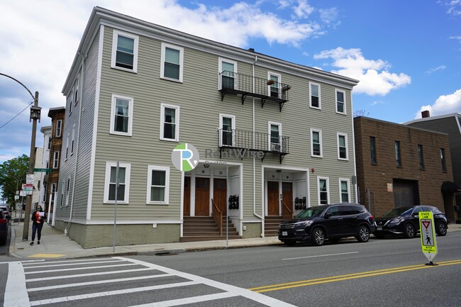 Building Photo - 36 L St