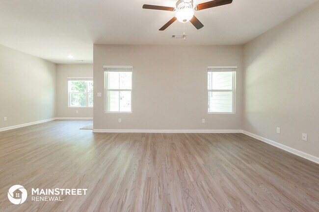 Building Photo - 120 Ashley Trace