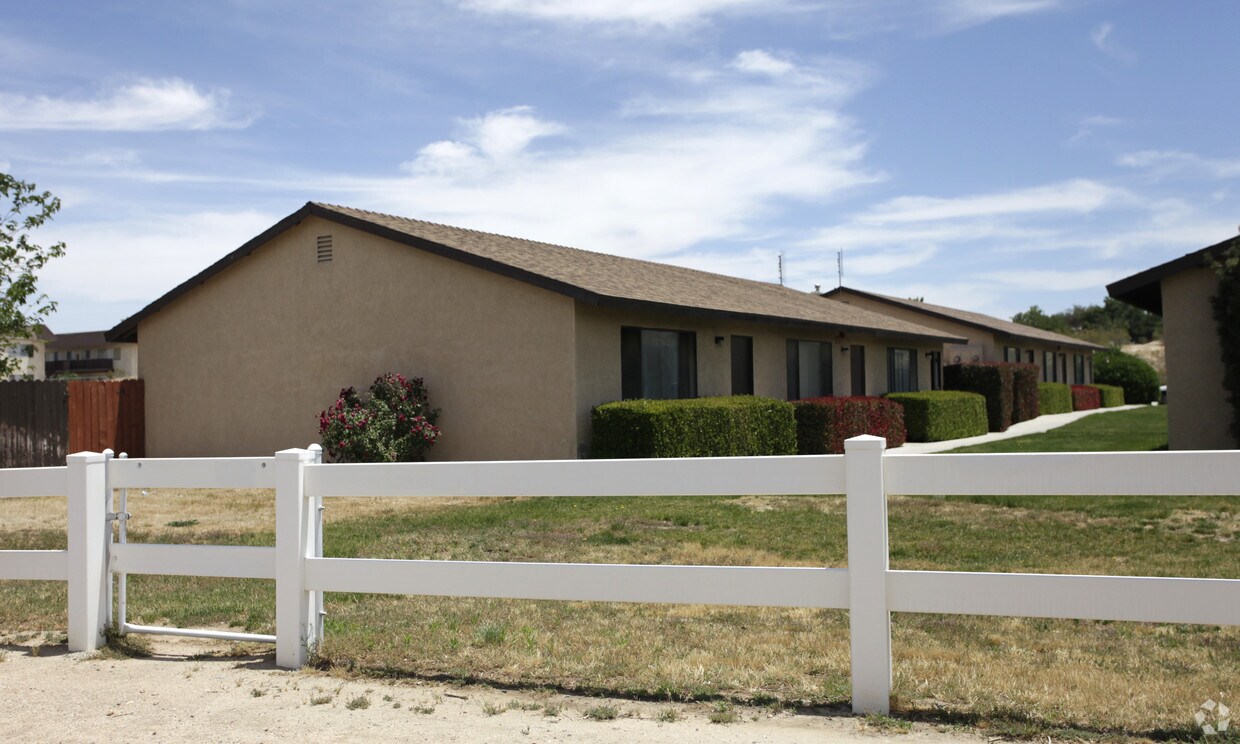 Primary Photo - 16303 Enramada Rd