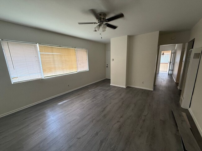 Building Photo - E. E Campus Way