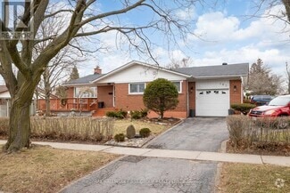 Building Photo - 165 Burcher Rd