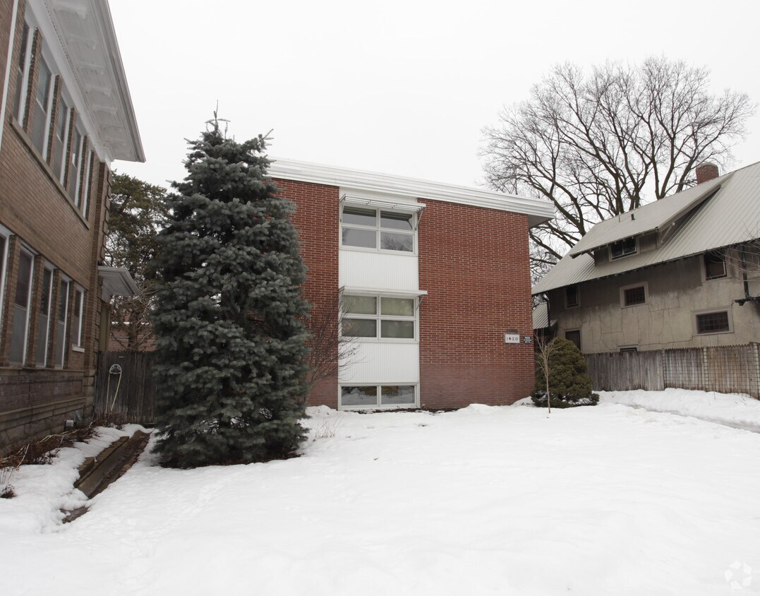 Foto principal - 1420 C St