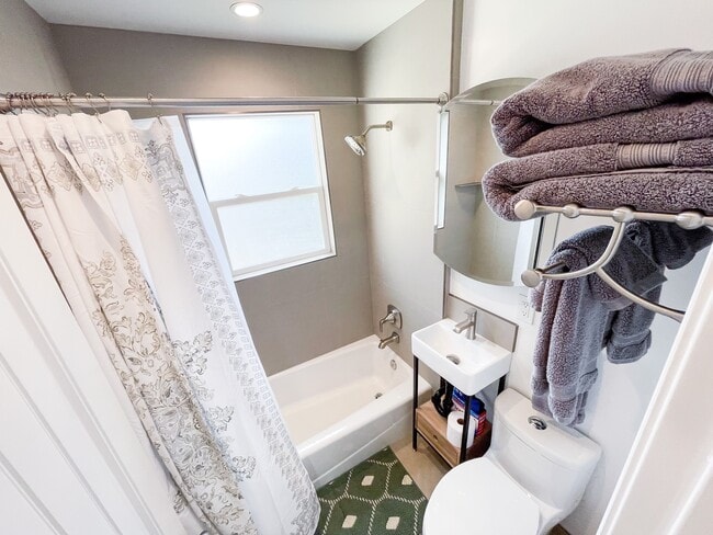 Foto del edificio - 4177 4th Ave