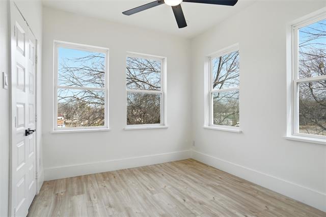 Foto del edificio - 118 Willow Ln