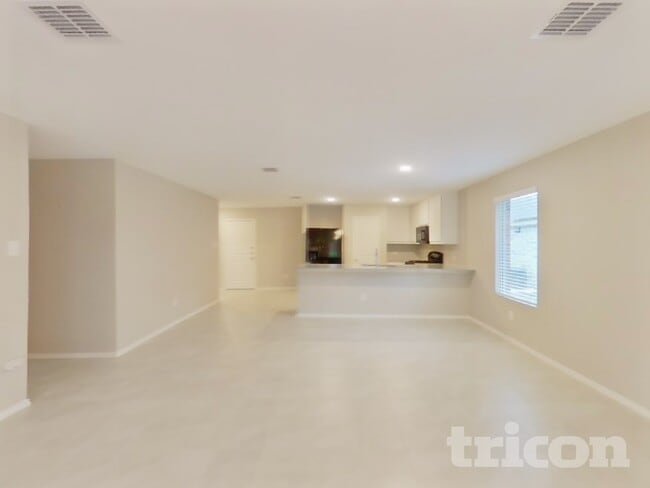 Foto del edificio - 1704 Clairborne Ct