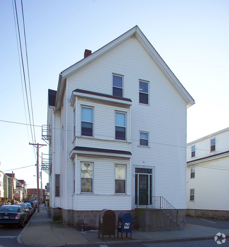Building Photo - 105 High St