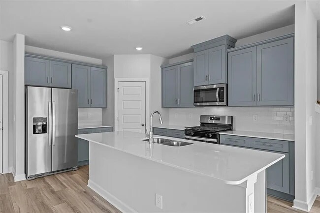 Foto del edificio - 432 Blissful Ct