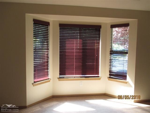 Foto del edificio - 3615 109th St Ct NW