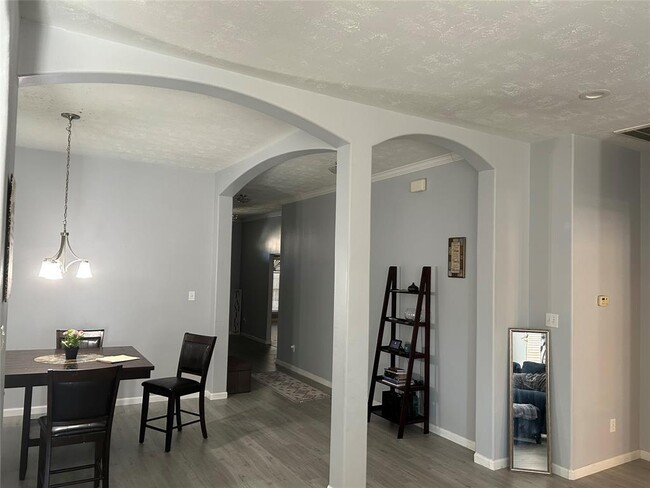 Building Photo - 5007 Bridgecrossing Ct