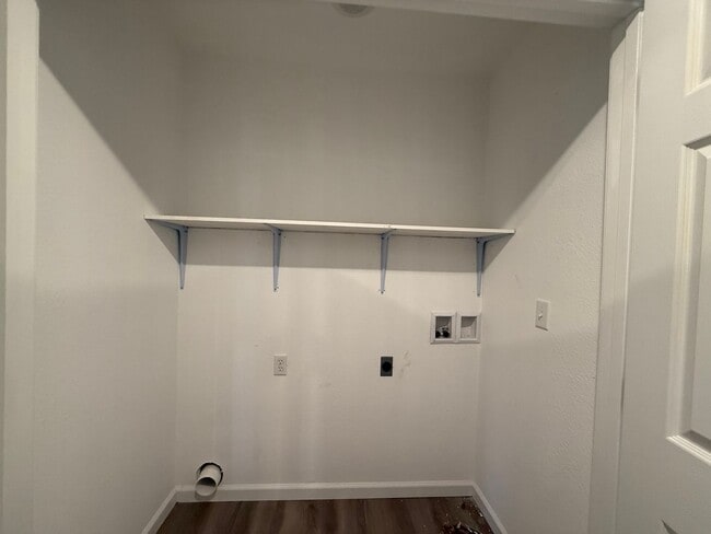 Building Photo - 156 Perseverance Dr