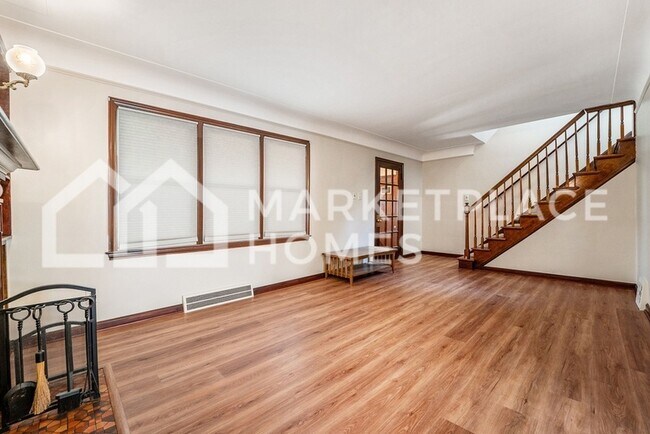 Foto del edificio - 6630 Hartwell St