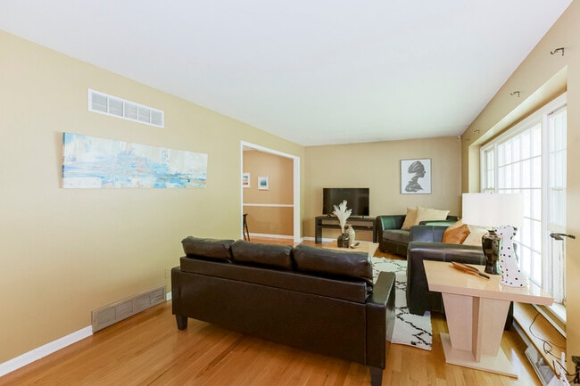 Foto del edificio - 119 East Bridlespur Drive