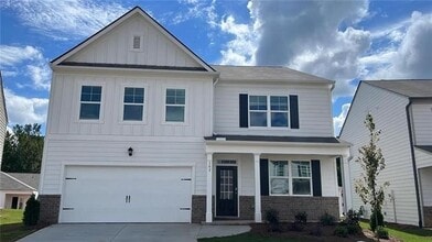Building Photo - 167 Fernbrook Trl